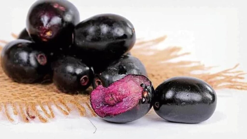 naaval fruit for good health 