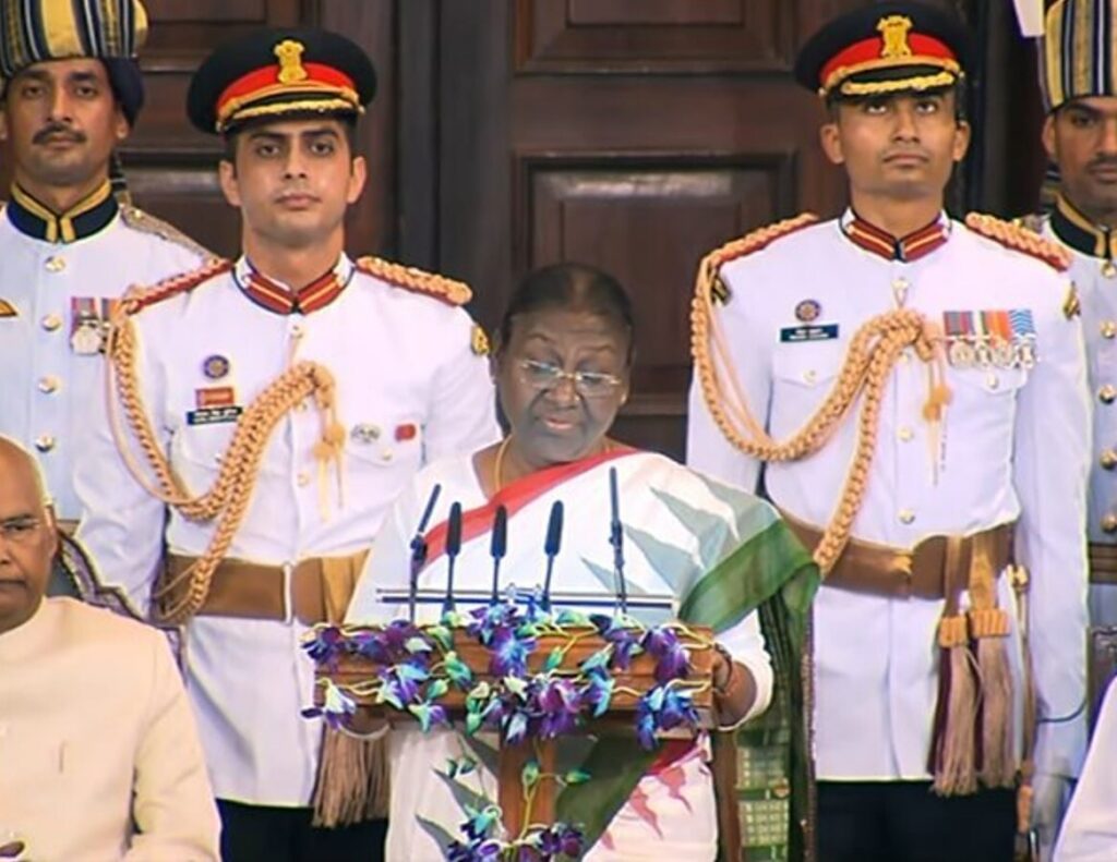 நாட்டுமக்களின் நம்பிக்கையும், ஆதரவு எனக்கு வலிமை அளிக்கும் – திரௌபதி முர்மு !