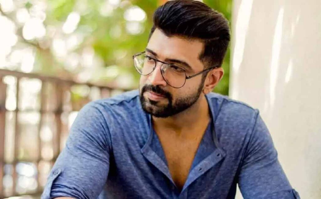 பிரபல இயக்குனருடன் இணைந்த அருண் விஜய்!
